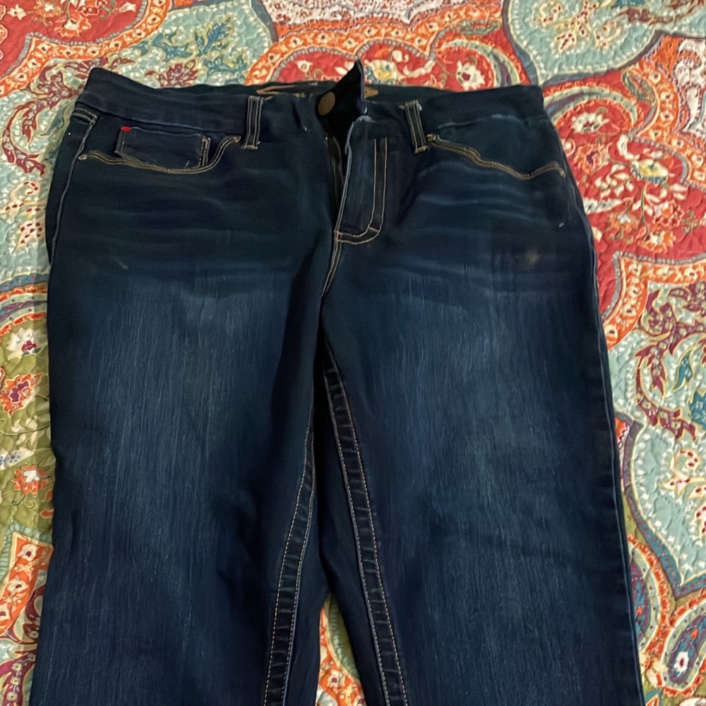 Seven capris size 12